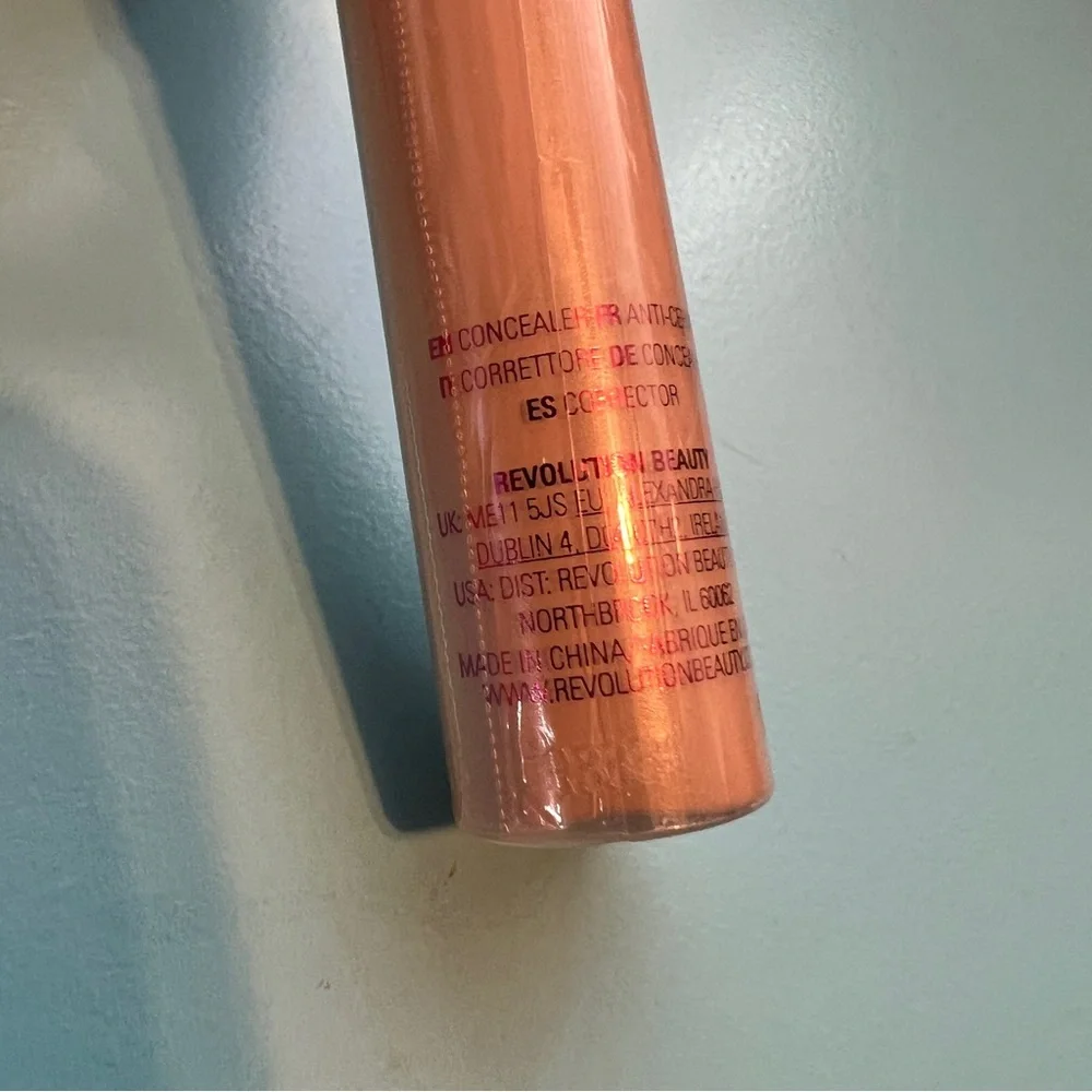 I Love Revolution Heart Breakers “Sesame” Concealer w/Coconut Extracts & Vitamin